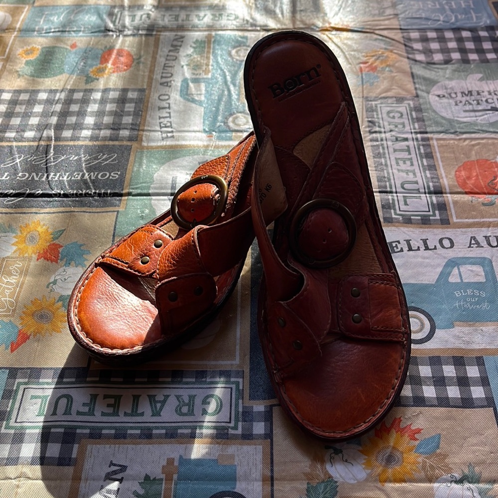 Born Burnt Orange Slip on Heels Size 9